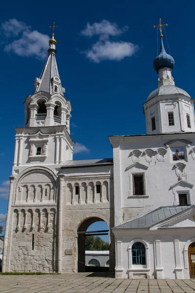 Monastère orthodoxe à Bogolyubovo — Photo