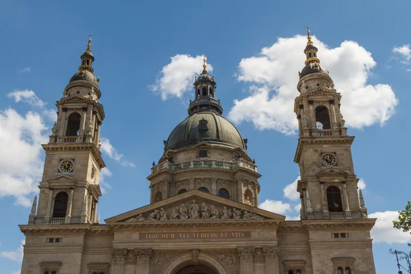 St. Stephen's Basilica in Budapest, Hungary — Stock Photo, Image