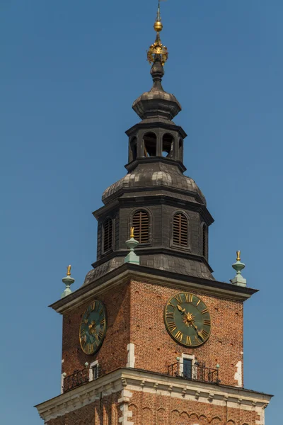 Torre da Câmara Municipal na praça principal de Cracóvia — Fotografia de Stock