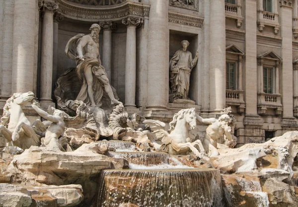 Fontän di Trevi - mest kända Roms fontäner i världen. Jag — Stockfoto