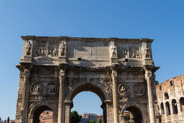 Ruínas romanas em roma, fórum — Fotografia de Stock