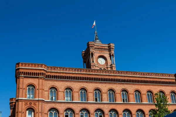 Berlin City Hall: Rote Rathaus on Alexanderplatz — Stock Photo, Image