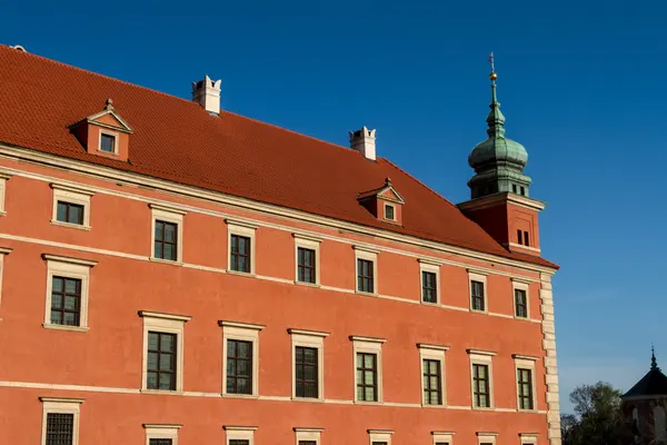 Warsaw, Poland. Old Town - famous Royal Castle. UNESCO World Heritage Site. — Stock Photo, Image