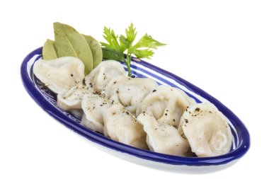 geleneksel Rus yemeği - mantı kase