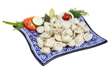 geleneksel Rus yemeği - mantı kase