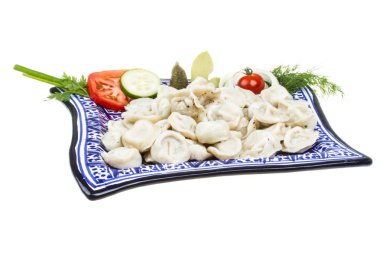 geleneksel Rus yemeği - mantı kase