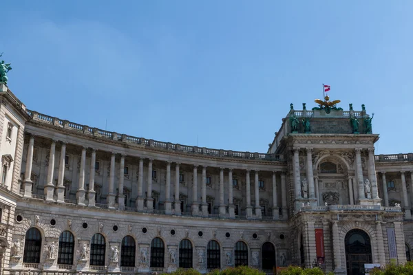 Heldenplatz 在霍夫堡宫复杂，维也纳，奥地利 — 图库照片