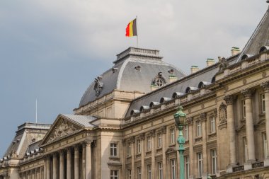 place des palais Royal palace görünümünden