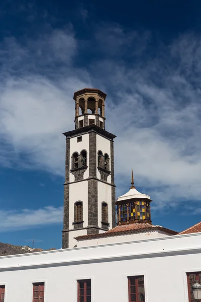 Iglesia Nuestra Señora de la Concepción - la iglesia más antigua de Santa — Foto de Stock