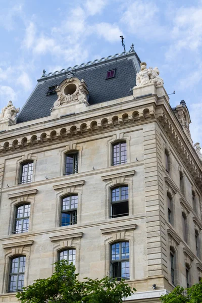 Schöne pariser strassen mit blick auf paris, frankreich europa — Stockfoto