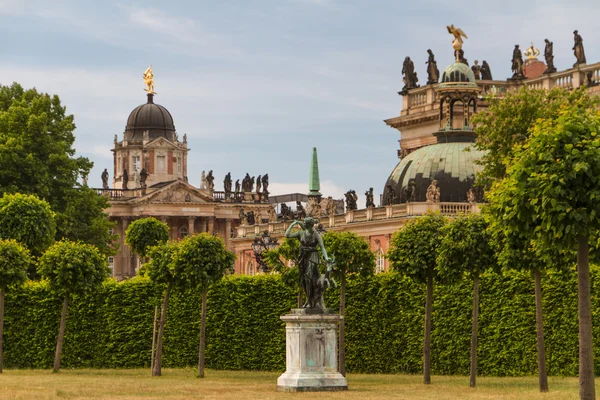 Az új kastély a Potsdam-Németország a Világörökség — Stock Fotó