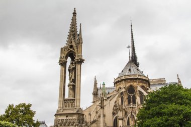 Notre Dame (Paris)