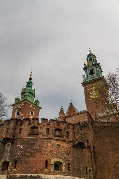 Castillo real en Wawel, Cracovia — Foto de Stock