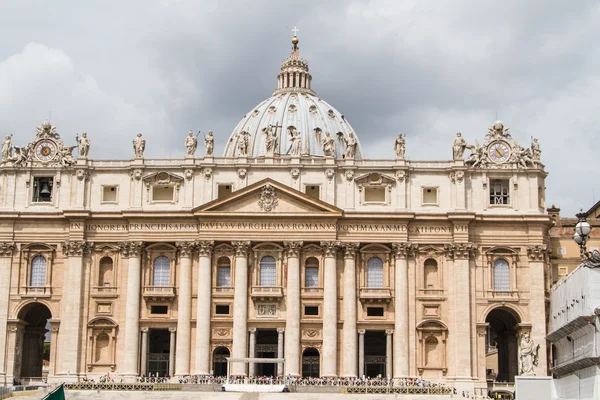 Basilica di san pietro, Rzym, Włochy — Zdjęcie stockowe