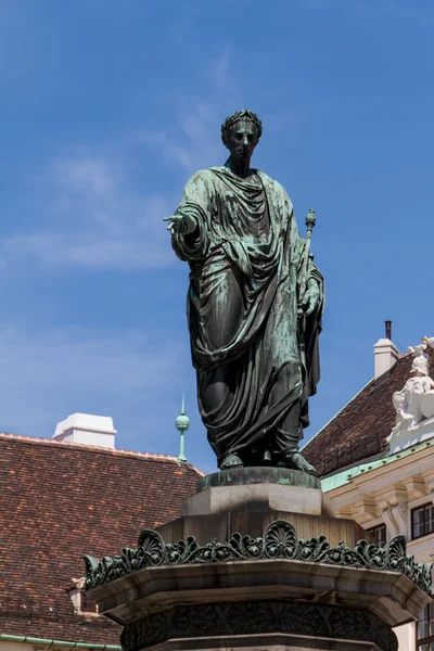 Pomník a císařského paláce Hofburg. Vienna.Austria. — Stock fotografie