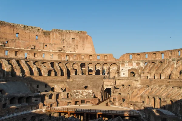 Kolosseum i krom, itali — Stockfoto