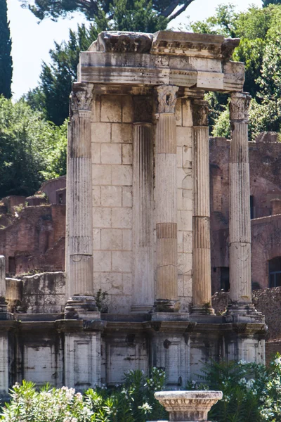 Roman ruins in Rome, Forum — Stock Photo, Image