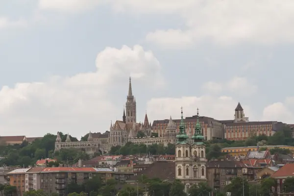 ブダペスト、ハンガリーのマーチャーシュ教会 — ストック写真
