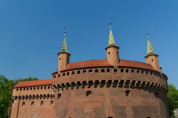 Brama do Krakowa - najlepiej zachowanych Barbakan w Europie, Polska — Zdjęcie stockowe