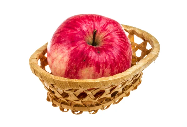 Manzanas rojas frescas en el plato aisladas sobre fondo blanco — Foto de Stock
