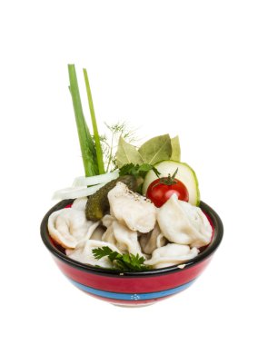 geleneksel Rus yemeği - mantı kase