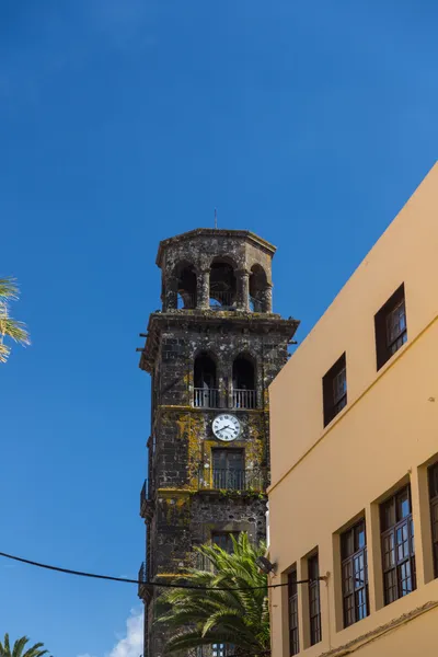 Campanario de la Iglesia de La Concepción en La Laguna, Tenerife Sp —  Fotos de Stock
