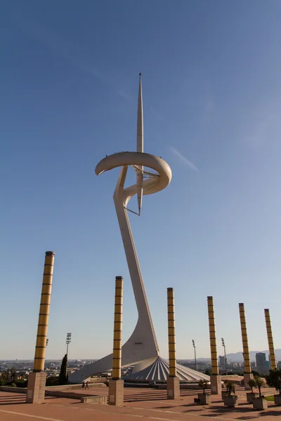 BARCELONA, ESPAÑA - 25 DE JUN: Montjuic Communications Tower on Jun —  Fotos de Stock