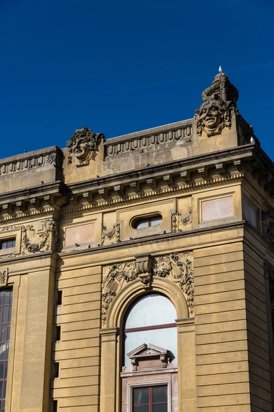 Casco antiguo en Porto (Portugal ) — Foto de Stock