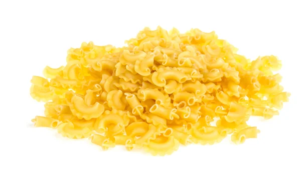 Pasta italiana (maccheroni) isolata su fondo bianco — Foto Stock