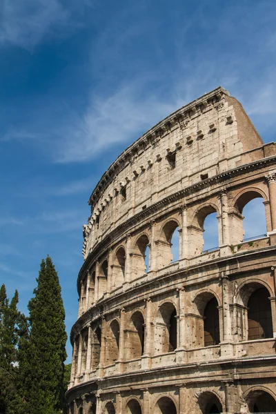 El Coliseo en Roma, Italia — Foto de Stock