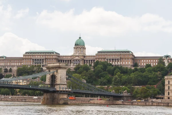 Zabytkowy pałac królewski w Budapeszcie — Zdjęcie stockowe