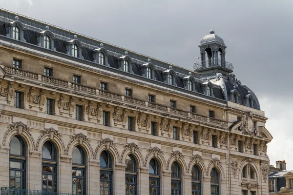 Красивые парижские улицы с видом на Париж, Франция Европа — стоковое фото