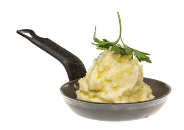 Tavada kavrulmuş patates püresi