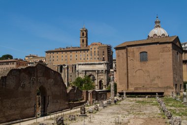 Roma harabeleri, forum