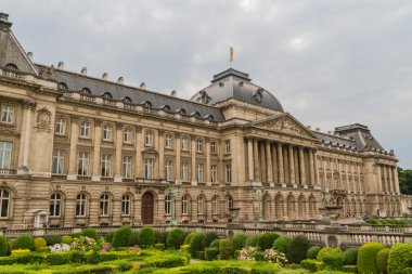 place des palais Royal palace görünümünden