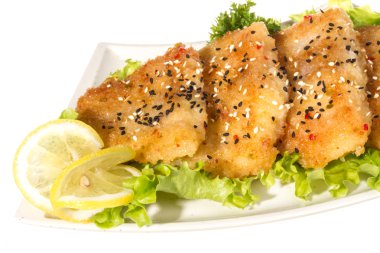 limon ile kavrulmuş balık