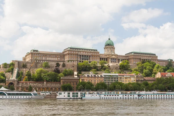 Histórico Palácio Real em Budapeste — Fotografia de Stock