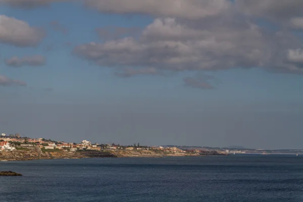 Rio Tejo com a cidade de Lisboa ao fundo . — Fotografia de Stock