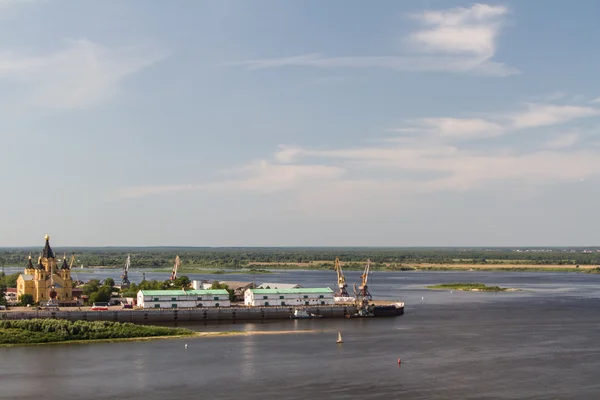 Vista de verão do bairro histórico de Nizhny Novgorod. Rússia — Fotografia de Stock