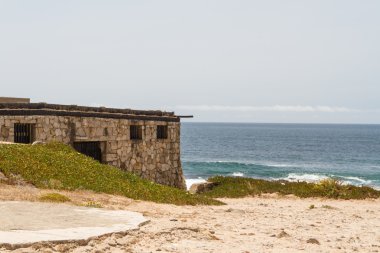 lisbon, por yakınındaki fırtınalı havalarda Atlas Okyanusu kıyısındaki Beach