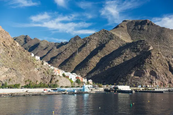 Cliffs of the Los Gigantes (Acantilados de los Gigantes) — стоковое фото