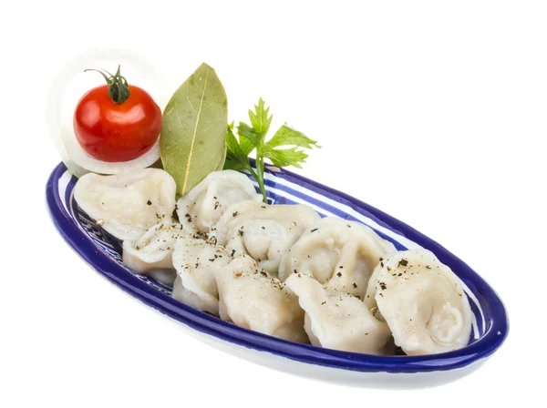 Schüssel mit traditionellem russischem Gericht - Pelmeni — Stockfoto