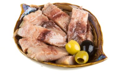 ringa balığı parçalarını. izole studio.