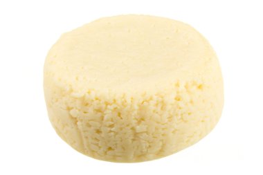 Beyaz arkaplanda izole edilmiş peynir
