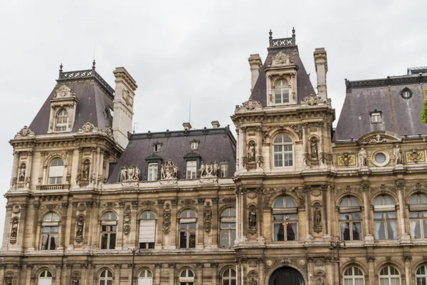 Historisk bygning i Paris Frankrike – stockfoto