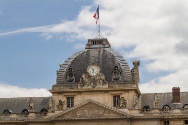 Tarihi bina Paris'te Fransa
