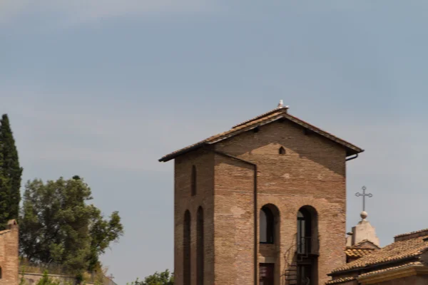 Grande igreja no centro de Roma, Itália . — Fotografia de Stock