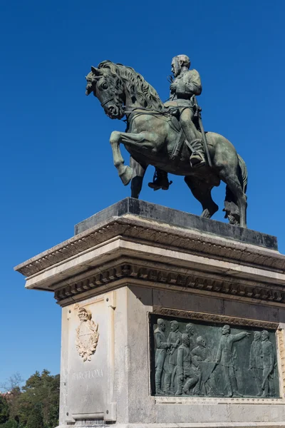 Épületek homlokzatára, a nagy építészeti érdekében, a város Barcelona - Spanyolország — Stock Fotó