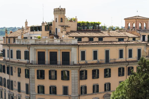 Roma, Italia. Dettagli architettonici tipici della città vecchia — Foto Stock