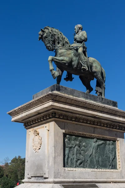 Fachadas de edifícios de grande interesse arquitetônico na cidade o — Fotografia de Stock